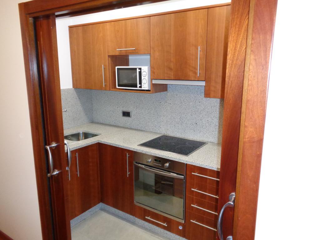 Apartamentos Turisticos Javier Lugo Kültér fotó