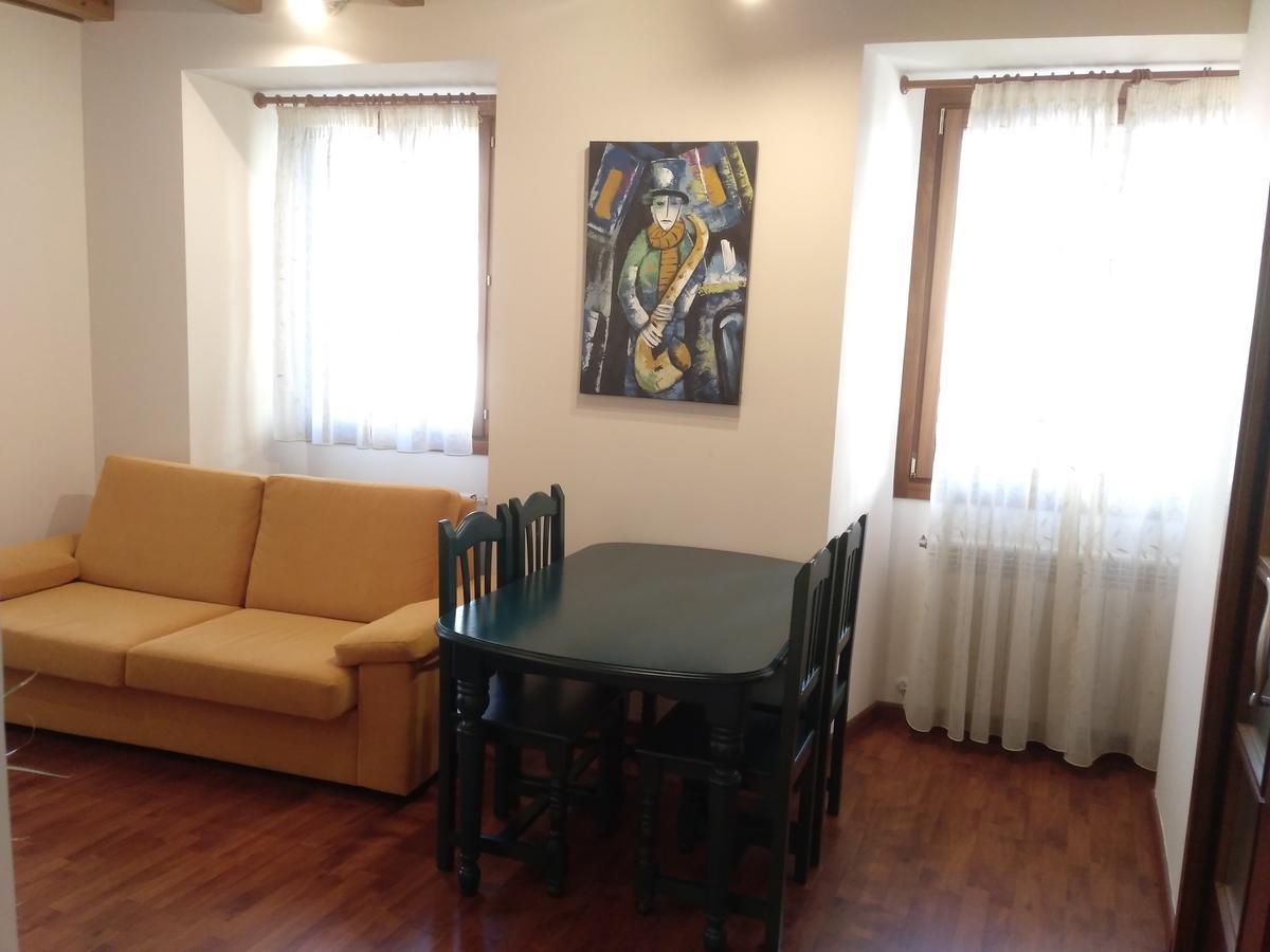 Apartamentos Turisticos Javier Lugo Kültér fotó